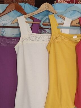 Lace Trim Tank Tops - Purple, White, Yellow, Pink. (Lot Of 4)